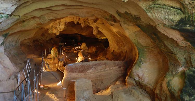 Cuevas de Ghar Dalam