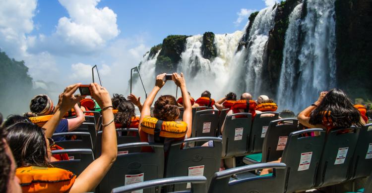 excursion en gomon cataratas del iguazu