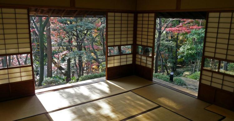 Salón interior de Kyu Asakura