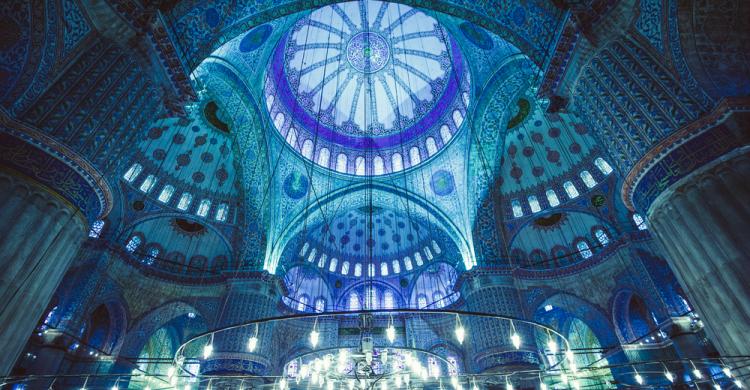 Interior de la Mezquita Azul