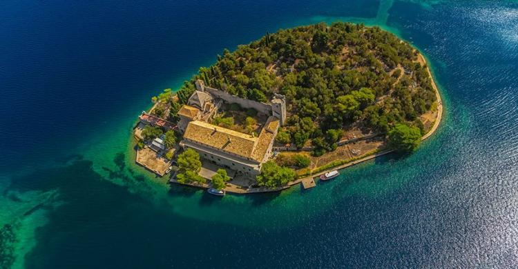 Monasterio de Santa María en Mljet