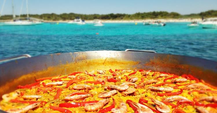 Paella a bordo del barco