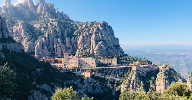 Monasterio y montaña de Montserrat
