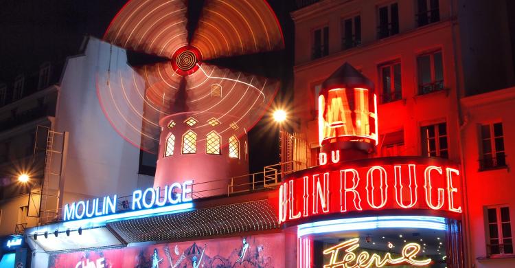 Cabaret Moulin Rouge de París