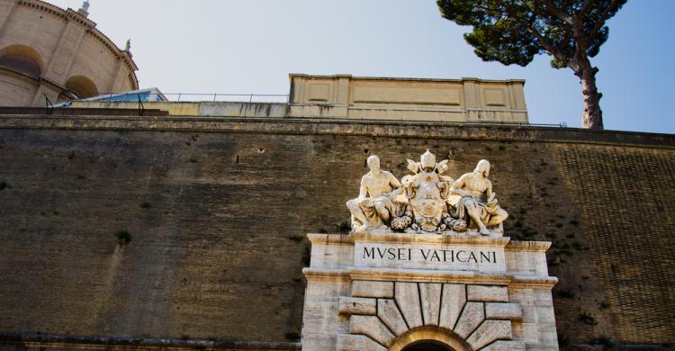 Entrada a los Museos Vaticanos