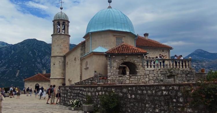 Nuestra Señora de las Rocas