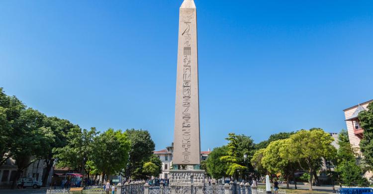 Obelisco de Constantino en el Hipódromo de Constantinopla