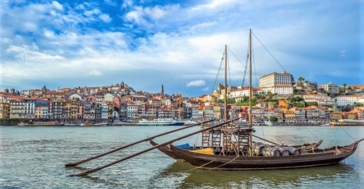 Rabelos de Oporto, embarcación tradicional de la región
