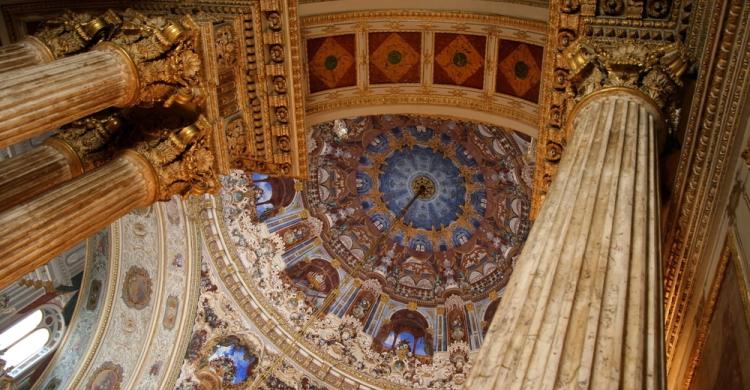 Detalles del interior del Palacio Dolmabahce