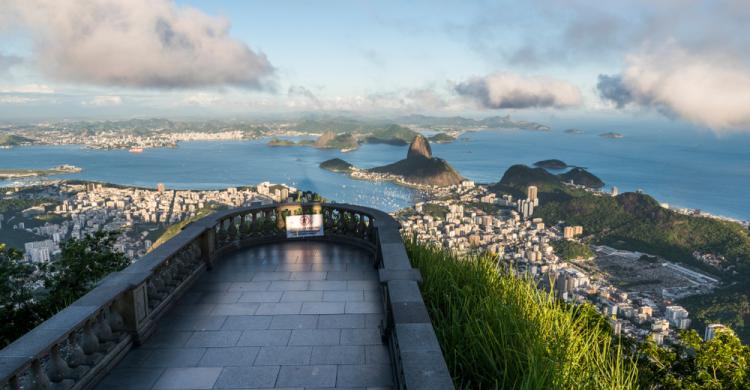 Vistas de la bahía de Guanabara desde el Cristo Redentor