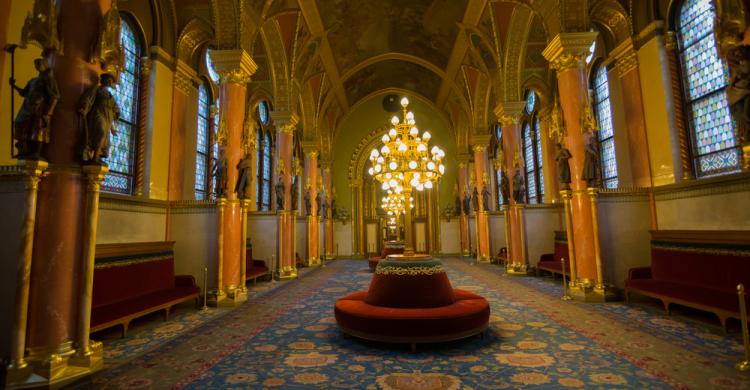 Interior del Parlamento de Budapest