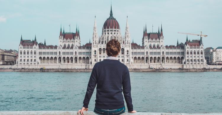 Vistas del Parlamento en Budapest