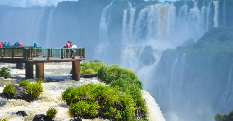 Conoce los saltos más impresionantes de las cataratas, en el lado brasileño