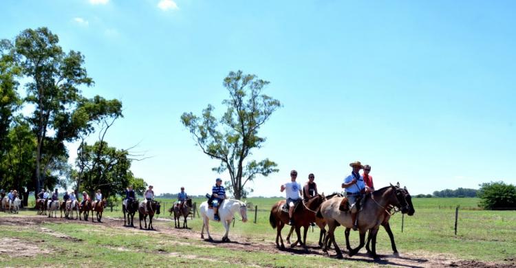 Paseo a caballo por la estancia