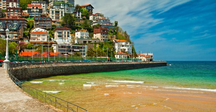 Vista a uno de los balnearios de San Sebastián