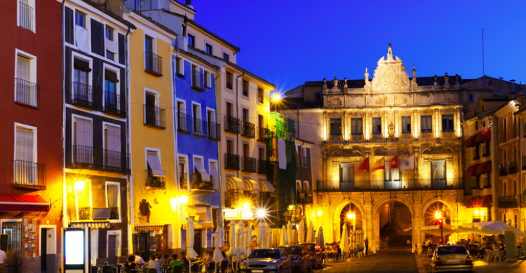 Plaza Mayor de Cuenca de noche