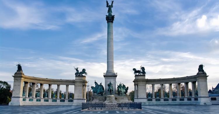 Plaza de los Héroes