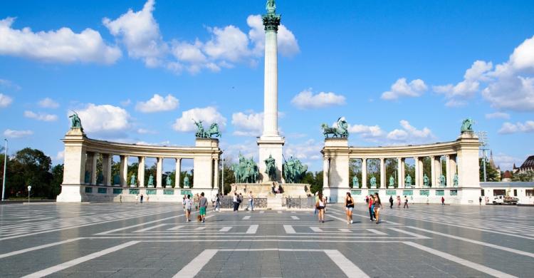 Plaza de los Héroes, Budapest