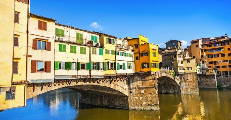 Ponte Vecchio y el río Arno