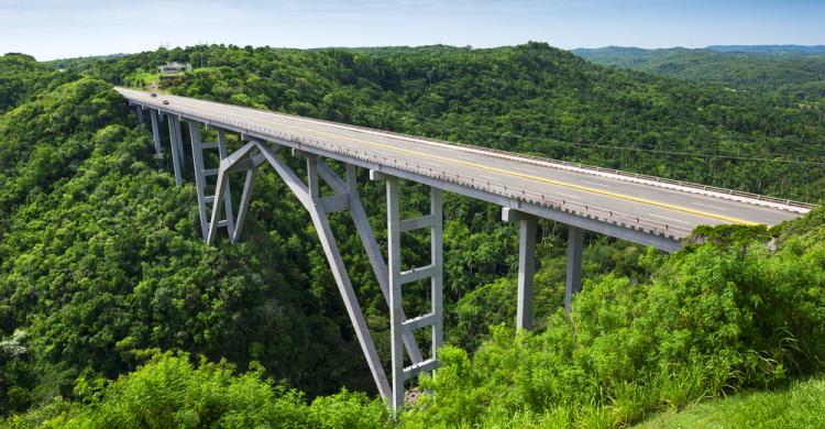 Puente Bacunayagua