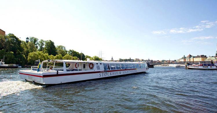 Barco panorámico de Estocolmo