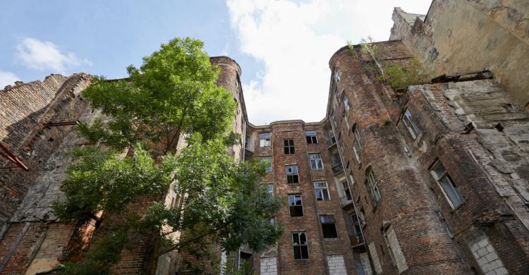 Restos de un edificio del gueto de Varsovia