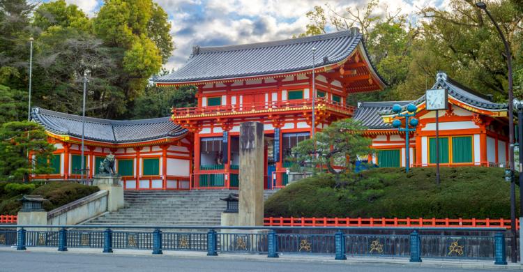 Entrada al Santuario de Yasaka