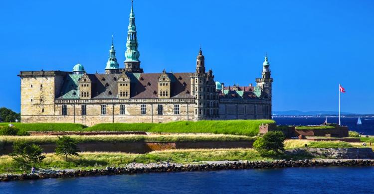 Castillo renacentista de Kronborg, escenario de Hamlet