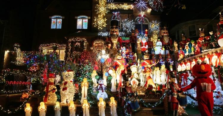 Las mansiones de Dyker Heights en Brookyn, con su decoración navideña