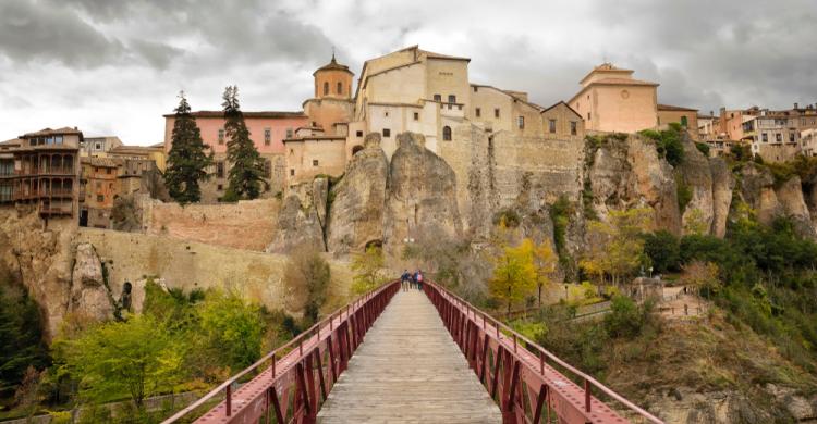 Vista de Cuenca desde el puente de San Pablo