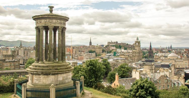 Vistas de Edimburgo desde Calton Hill