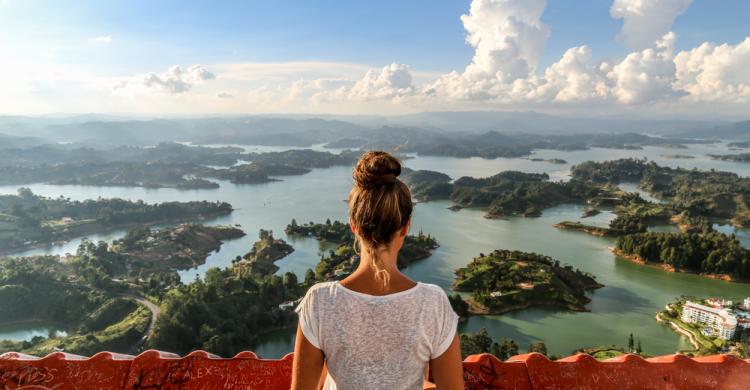 Vistas desde el mirador de El Peñol y Guatapé