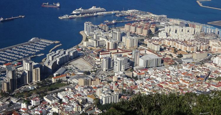 Vista panorámica del Puerto de Gibraltar
