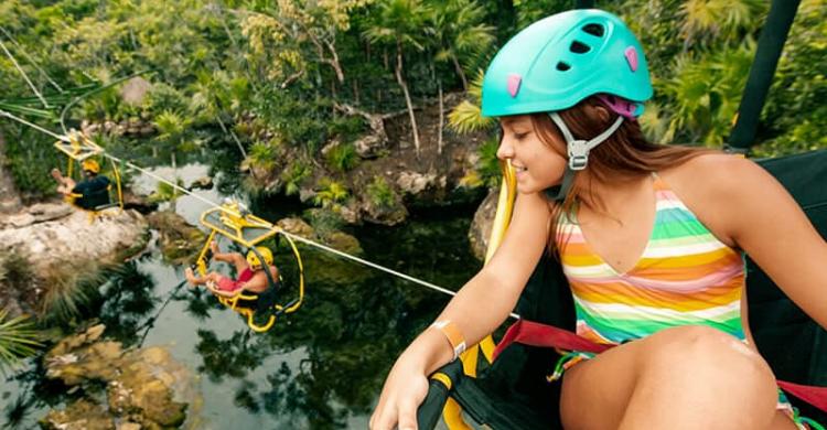 Día de aventura y diversión en el ecoparque Xel-Há