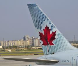 aeropuerto canada toronto