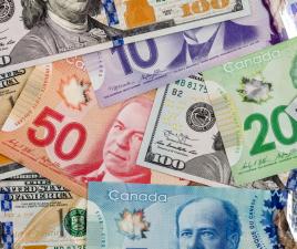 Dólares canadienses