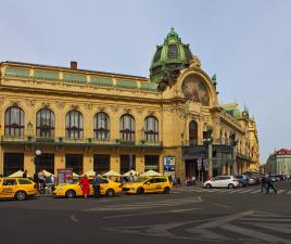 Casa Municipal de Praga