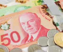 dolar canadiense