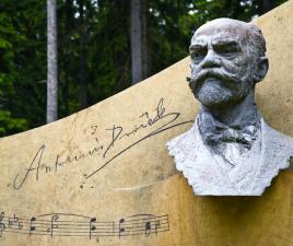 escultura antonin dvorak