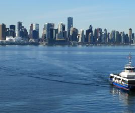 Ferry saliendo de Vancouver