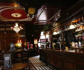 pubs london