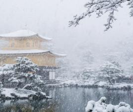 Pabellón Dorado nevado