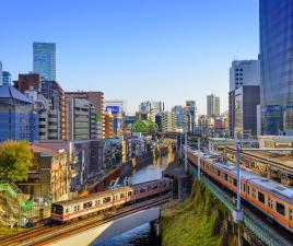 Tren urbano, Tokio