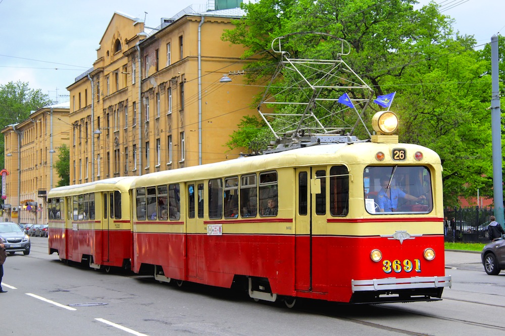 tranvia san petersburgo