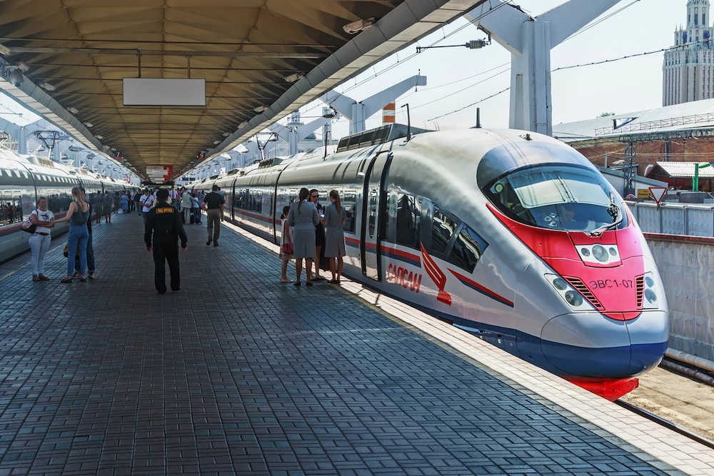 Tren San Petersburgo-Moscú 