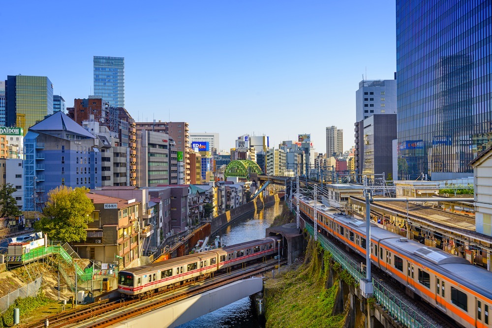 Tren urbano, Tokio