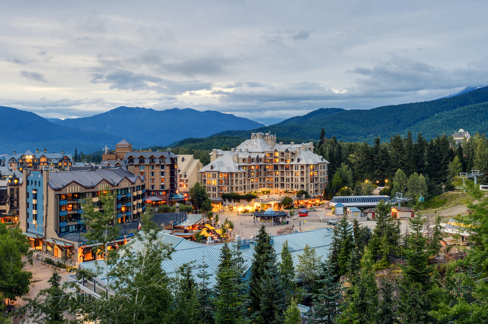 El municipio de Whistler al atardecer